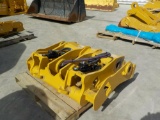 CAT  Quick Coupler to suit Wheeled Loader