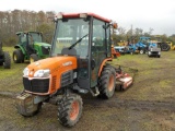 Kubota B3030HSD 4WD Tractor c/w A/C, 3 Speed Hydrostatic, 3 Point Hitch, PT