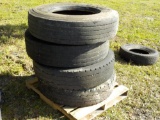 Truck Tires 11R22.5 (4 of)