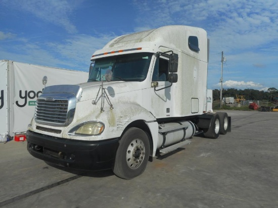 2005 Freightliner COLUMBIA Tandem Axle Conventional Sleeper, Detroit 60 Ser