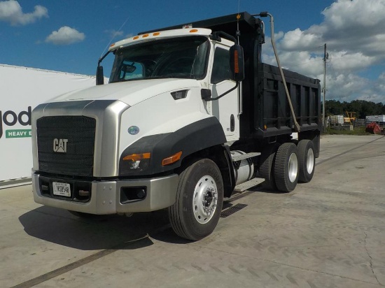 2013 CAT CT660S Dump Truck, 6 Cylinder, Diesel  c/w A/C (135,876 Miles)