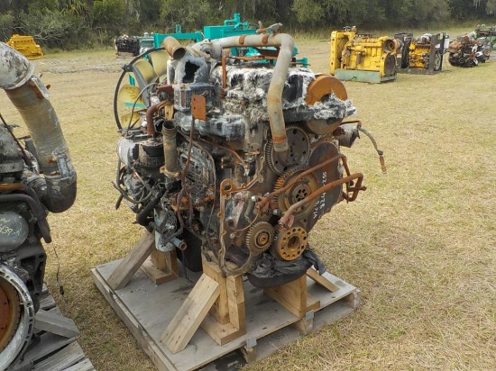 MACK MP-7-325 Engine
