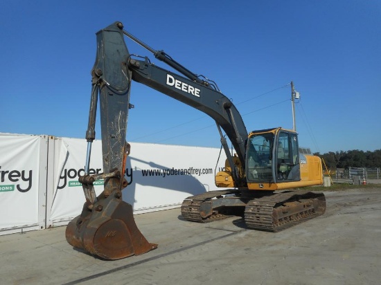 2014 John Deere 210G Hydraulic Excavator c/w A/C, 32" Pads (5,717 Hours)