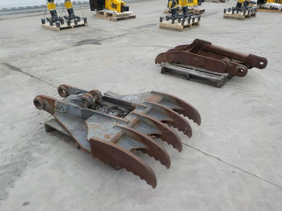 Manual Thumbs to suit 20 Ton Excavator (2 of)