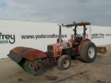 2005 Massey Ferguson 461 Tractor c/w Broom, Blade Box, ROPS