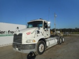 2015 Mack CXU633 Fueled by Compressed Natural Gas (CNG), Cummins ISX12G Eng