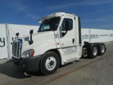 2015   Freightliner Cascadia, Tandem Axle Day Cab (749,365 Miles)