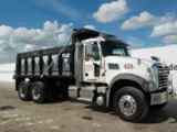 2017 Mack GU713 Tandem Axle Dump Truck, Mack MP7, Eaton Fuller 8LL Transmis