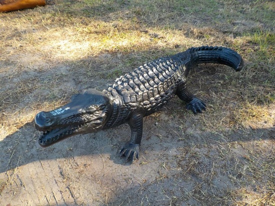 5' Aligator