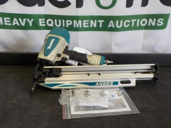 Makita AN923 3 1/2" Framing Nailer - 1 Yr Factory Warranty