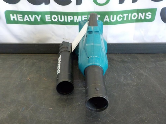 Makita XBU02Z 36 Volt LXT Lithium-Ion Brushless Cordless Blower (Tool Only)