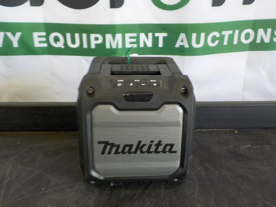 Makita XRM08 Cordless Job Site Speaker - 1 Yr Factory Warranty