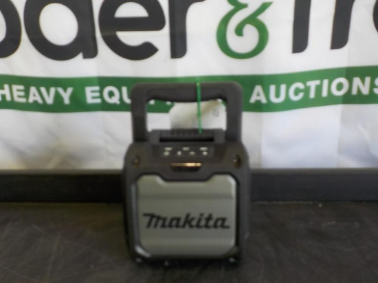 Makita XRM08 Cordless Job Site Speaker - 1 Yr Factory Warranty