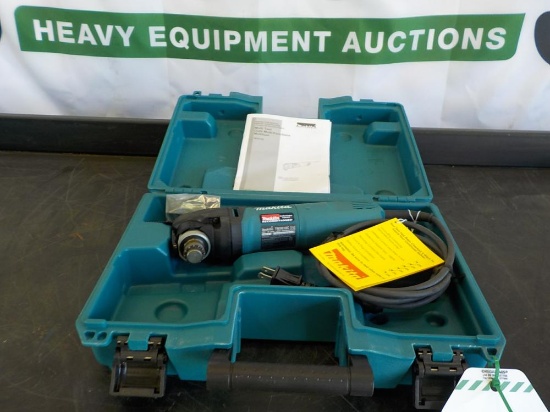 Makita TM3010C Multi Tool w/Blow Case, Corded - 1 Yr Factory Warranty