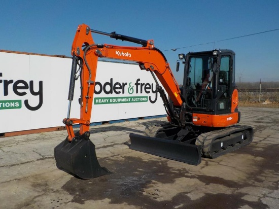 2015 Kubota U48-4 Excavator c/w Cab, Rubber Tracks, Blade, Swing Boom, Aux