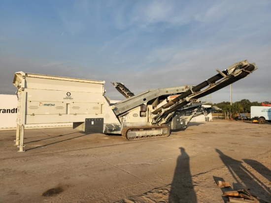 2016 Metso LOKOTRACK ST3.5 Tracked 3-Way Split Screener, Hydraulic Tipping