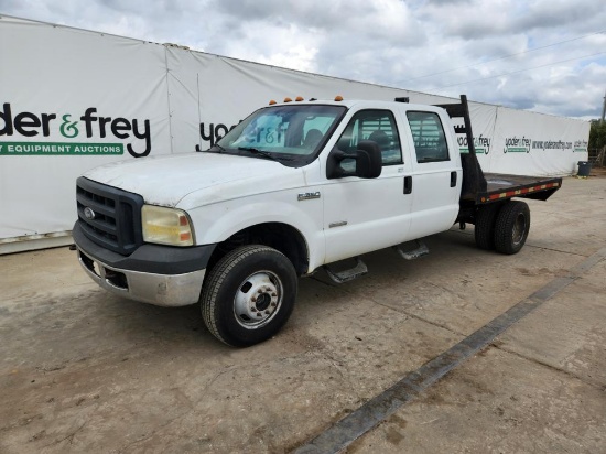 2007 Ford F350XL 4x4 Crew Cab, Flatbed, 4 Door Truck c/w 6L Power Stroke V8