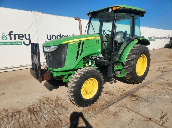 2013 John Deere 5085E 4WD Tractor, 2 Spool Valves, A/C