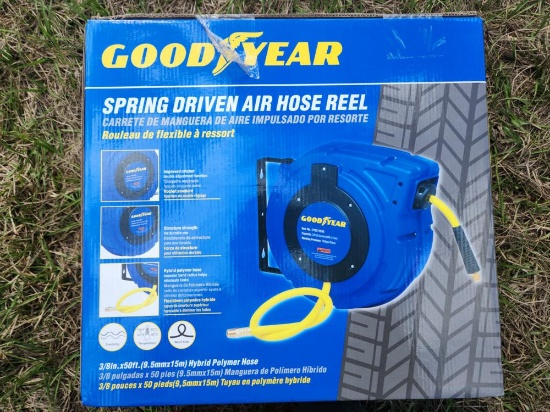 Goodyear 3/8" x 50' Air Hose Reel Enclosed