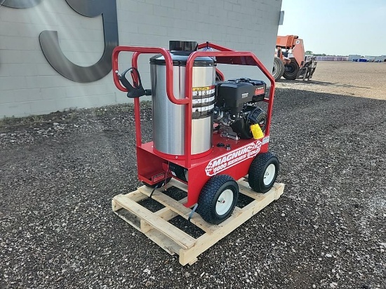 2023 Magnum 4000 Commercial Style, 4000 PSI, 3.5 GPM, 15 HP Gasoline Engine