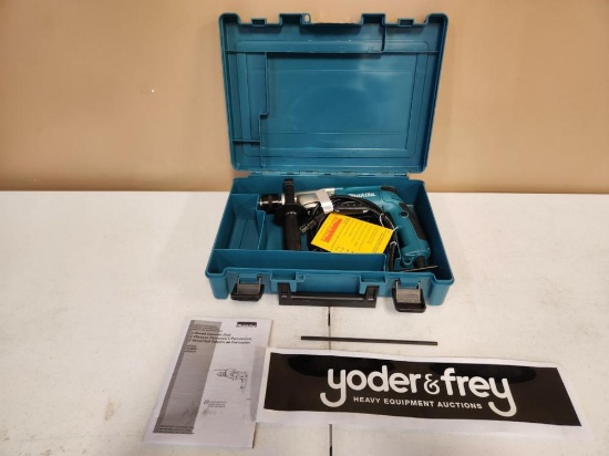 Makita 2 Speed Hammer Drill (HP2050) 1 Yr Factory Warranty