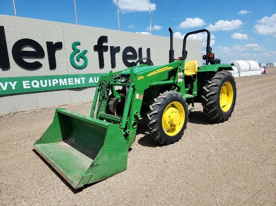 2014 John Deere 5045E 4x4 Tractor c/w JD 553 Front End Loader, Bucket, Roll