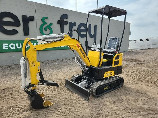 2023 AGROTK QH12 Mini Excavator c/w OROPS, Rubber Tracks, Blade, Bucket, Ma