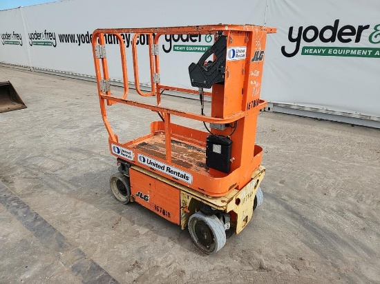 2016 JLG 1230ES Vertical Mast Lift, 12' Max Lift Ht, 500lb Max Lift Wt Cap