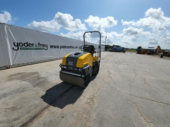2015 Atlas Copco CC1200 Double Drum Vibrating Roller, Roll Bar