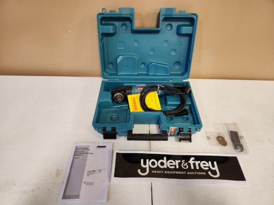 Makita Multi Tool c/w Blow Case Corded TM301C 1 Yr Factory Warranty - Unuse