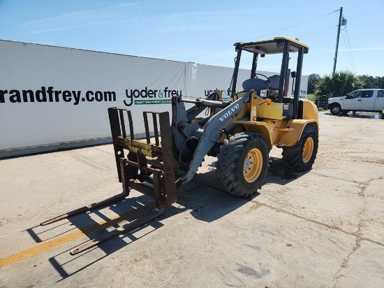 2005 Volvo L35B Wheeled Loader c/w OROPS, QC, Forks