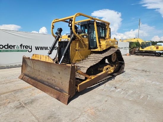 2014 Caterpillar D6T LGP Crawler Dozer c/w Cab, A/C, Straight Blade w/ Tilt