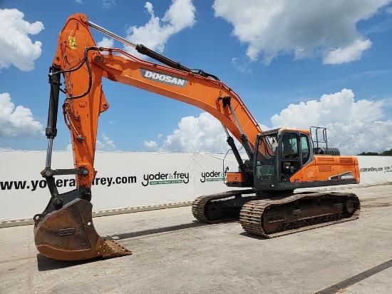 2019 Doosan DX350LC-5 Hydraulic Excavator c/w  A/C, 32" TBG, Aux Hydraulics