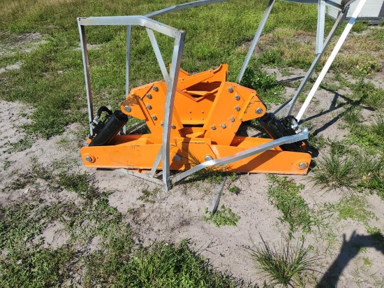 2023   Skid Tree Sheer c/w Grapple - Unused