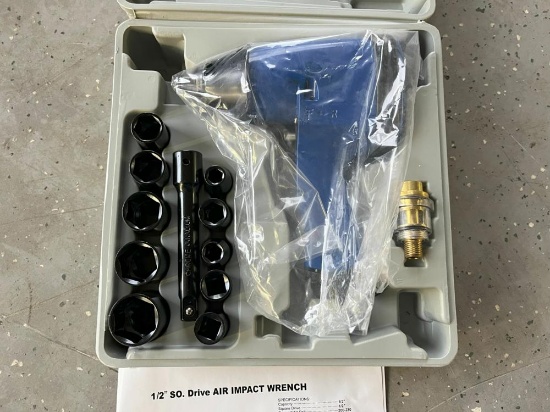 1/2" Driver Air Impact Wrench Kit - Unused