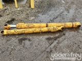 CAT Hydraulic Arms to suit Excavator (2 of)