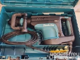 Makita  20 Lb Demolition Hammer, HM1203C (1 Yr Factory Warranty) Recon