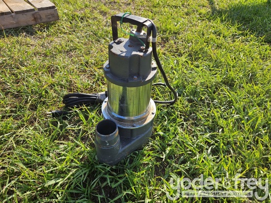 Mustang Submersible Water Pump
