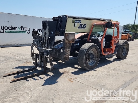 2018 JLG 1055