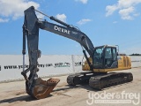 2017 John Deere 210G LC