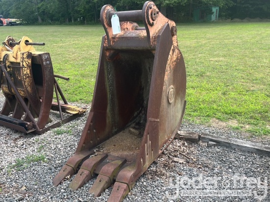 30" Bucket to suit Daewoo 330