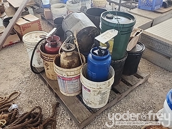 Tar, Assorted Styles and Quantities c/w Applicators