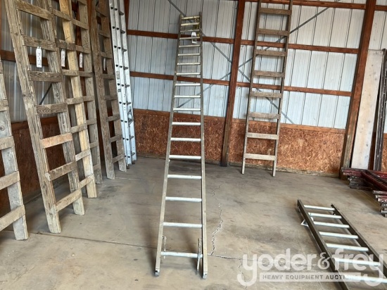 18' Aluminum Ladder