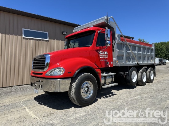 2004 Freightliner Columbia