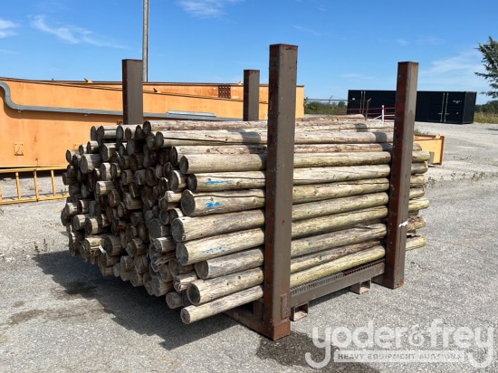 Wooden Posts, Assorted, c/w Metal Frames