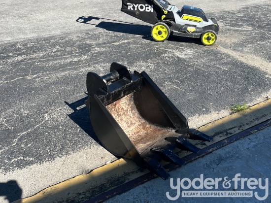 17" Mini Excavator Bucket