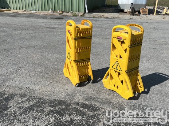 Safety Barricade, Plastic, Expandable (2 of)