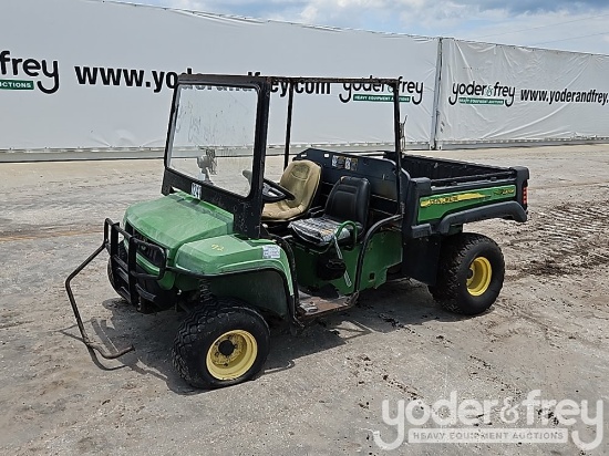 John Deere Gator