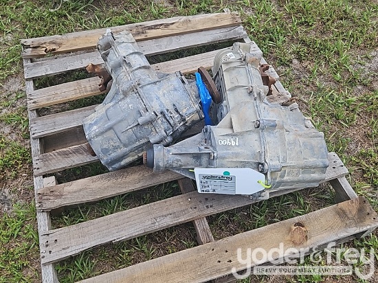 Ford 13-56 Borg Warner Transfer Case (2 of)