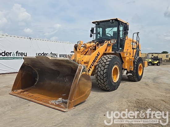 2017 Hyundai HL960